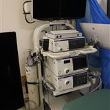 Technologie k detekci sentinelových uzlin: detekční jednotka s laparoskopickou a abdominální sondou