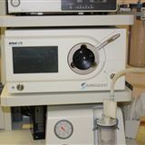 Odsavač - specializovaný insuflátor s integrovaným odsáváním elektrochirurgického kouře pro laparoskopickou operativu